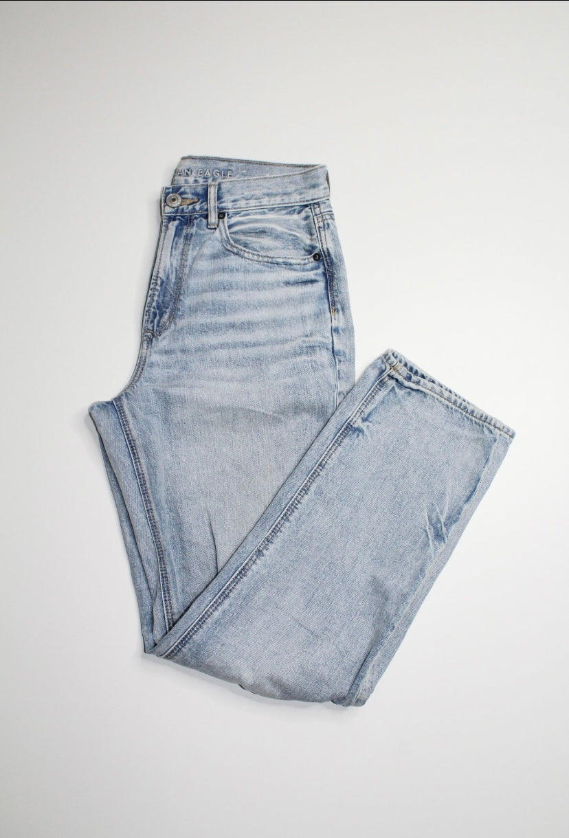 American Eagle 90s boyfriend jeans, size 4 long (30”)