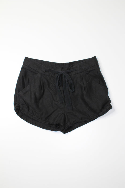 Aritzia wilfred black linen shorts, size 2