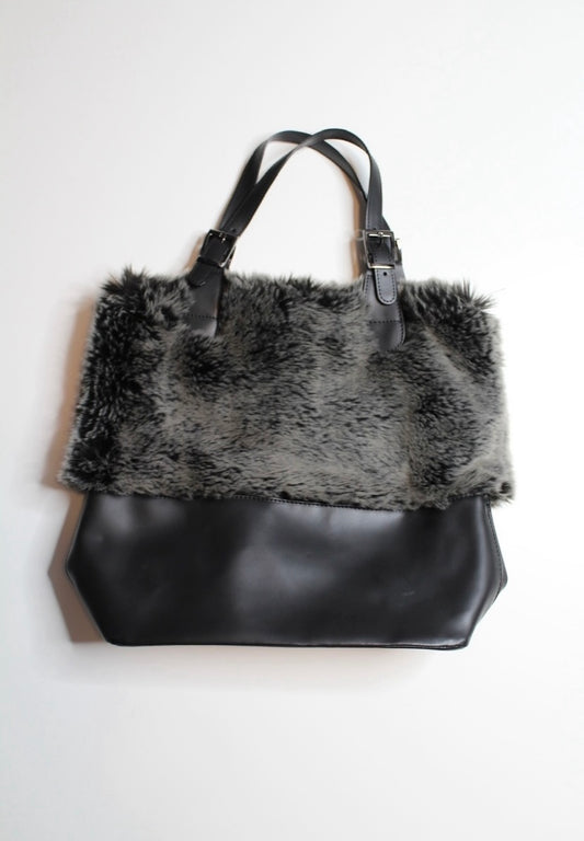 Simons black faux fur medium size tote (price reduced: was $25)