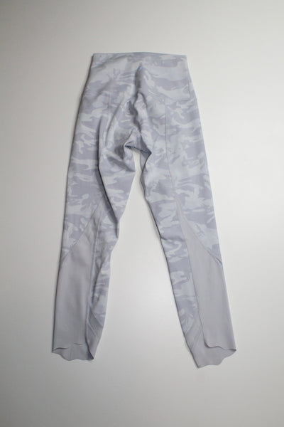 Lululemon incognito camo jacquard alpine white starlight high-rise wunder under crop, size 4 (23") *special edition scallop (price reduced: was $48)