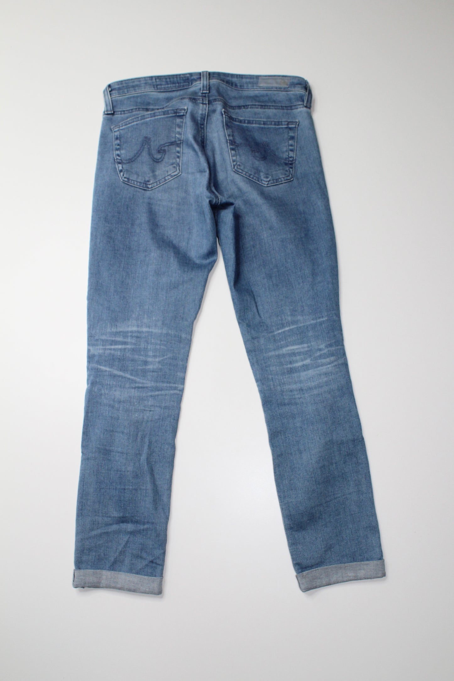 AG Jeans the stilt cigarette crop, size 26