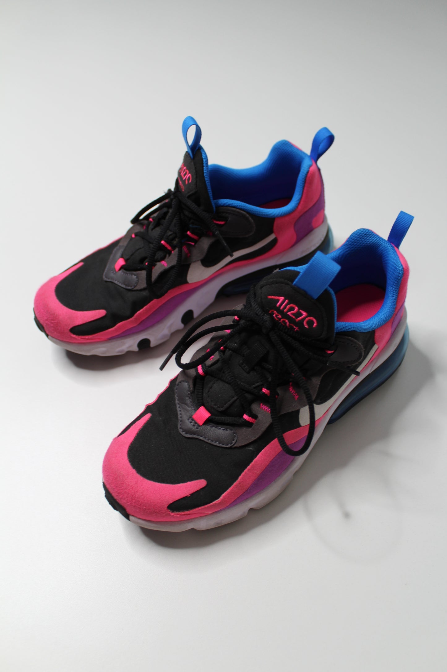 Nike air max react 270 hyper pink running shoes, youth size 5.5/ Euro 38 (fits women 7/7.5) (additional 30% off)