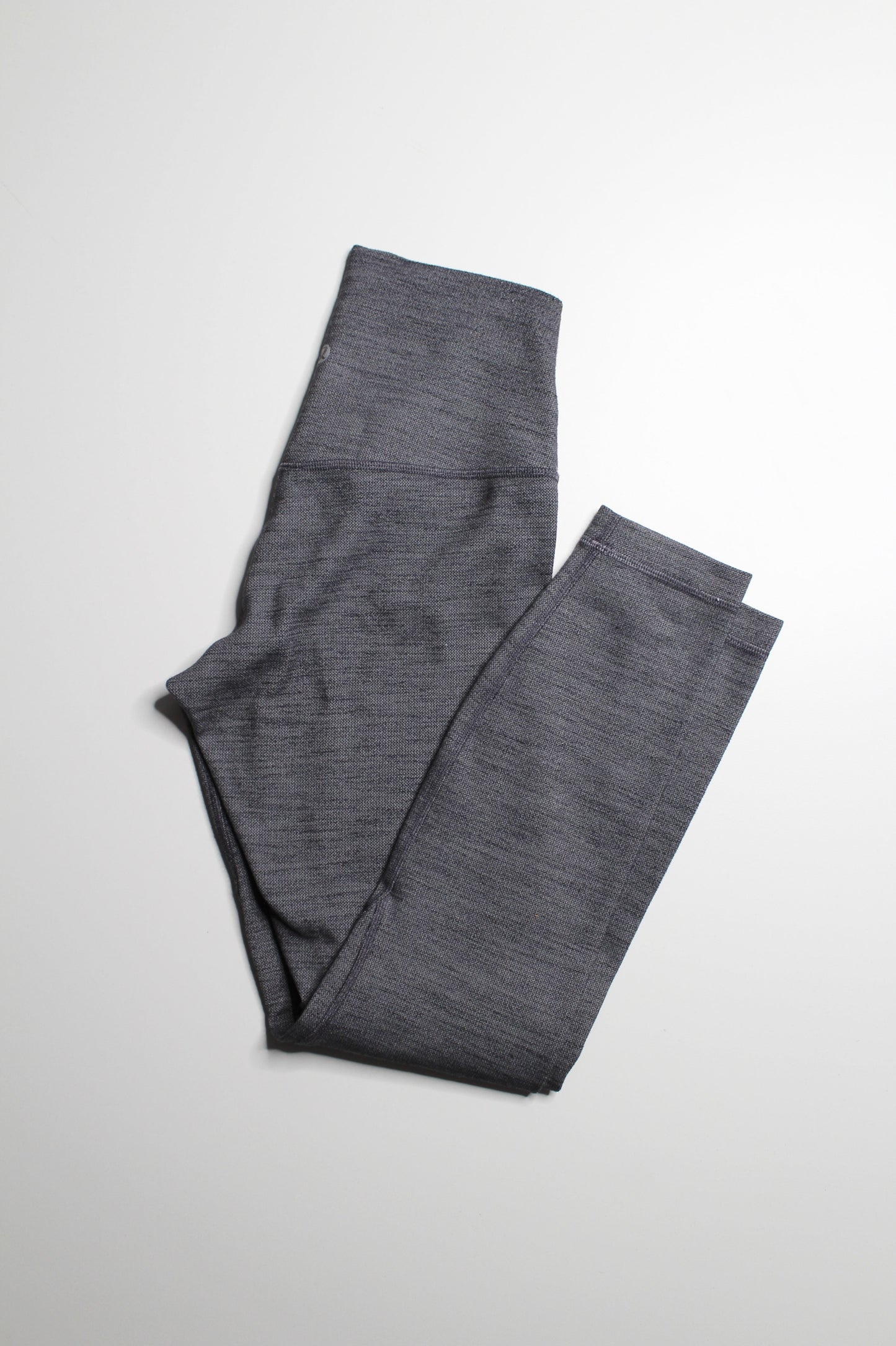 Lululemon grey ‘align’ pant legging II, size 6 (25") (price reduced: was $58)