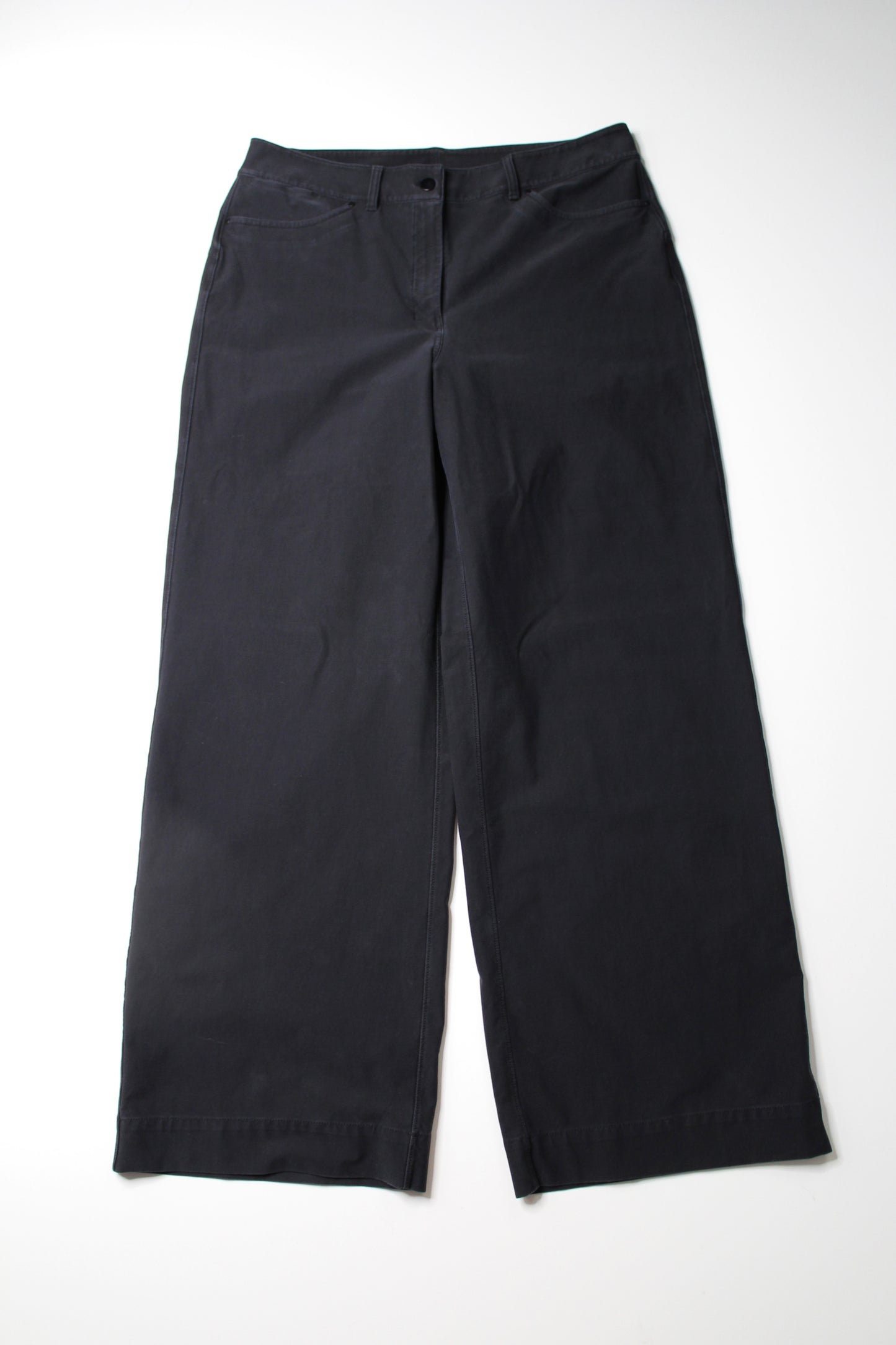 Lululemon black wide leg pant, size 32 (fit like size 10) (price reduced: was $48)