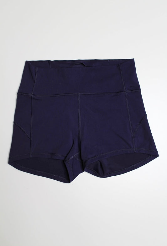 Lululemon aeon (dark purple) in movement shorts, size 6 (2.5")