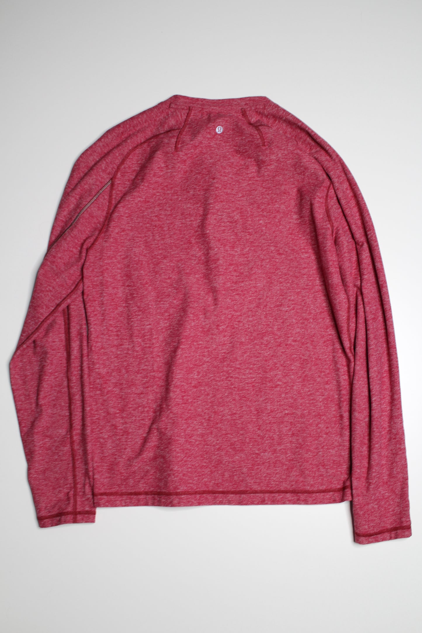 Mens lulu heathered cranberry surge warmth long sleeve henley, no size. Fits like size large (additional 20% off)