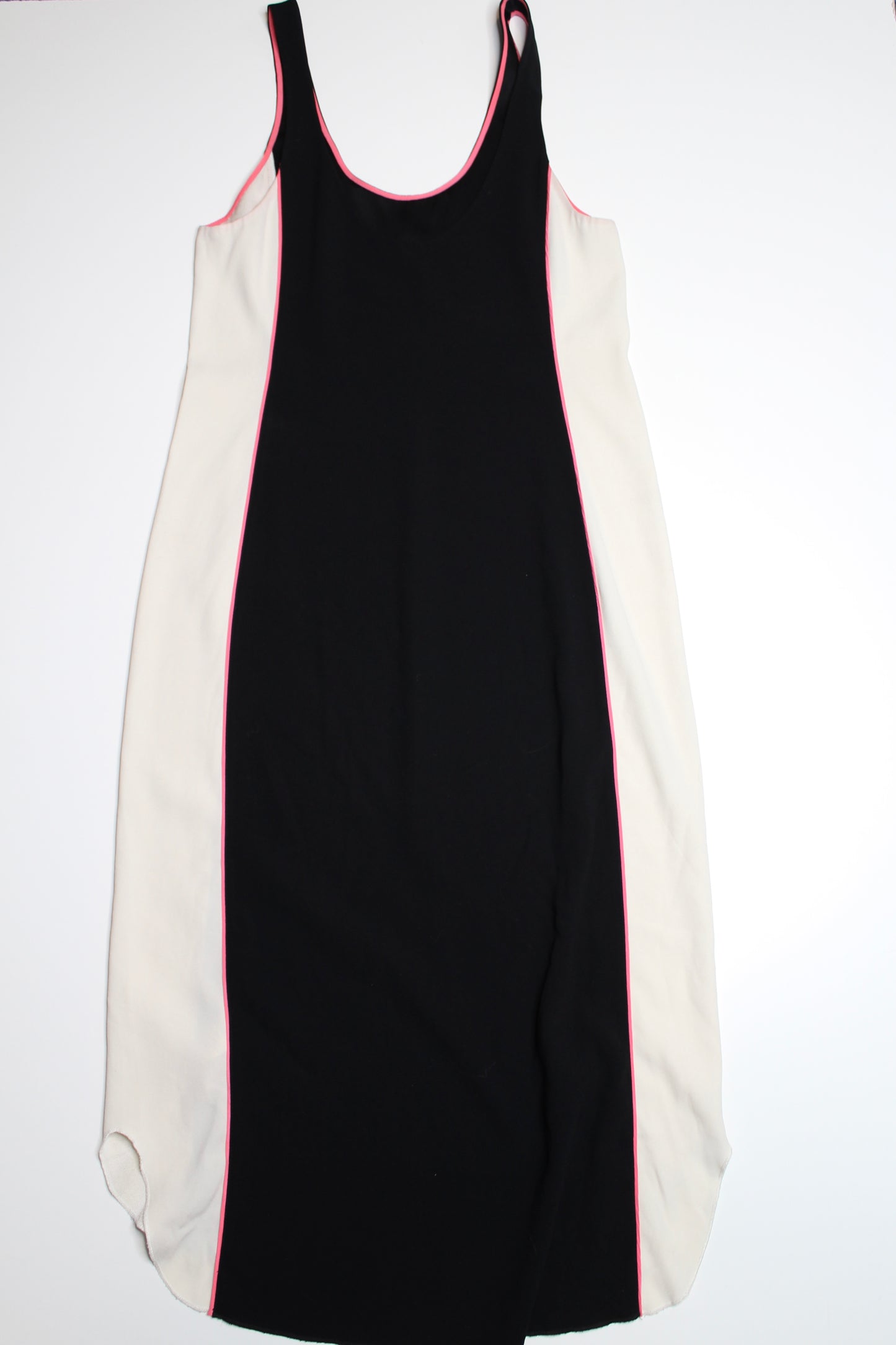 Aritzia wilfred black/birch/neon glow seri dress, size small (additional 50% off)