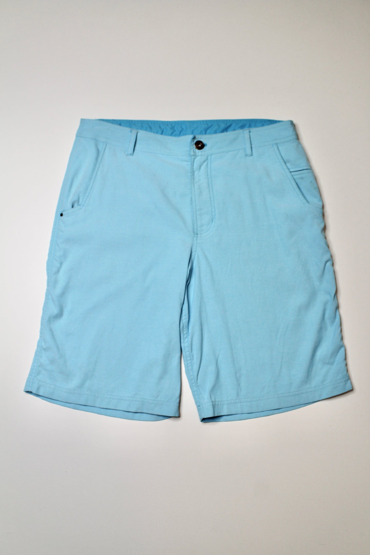 Mens lulu light blue golf shorts, size 36