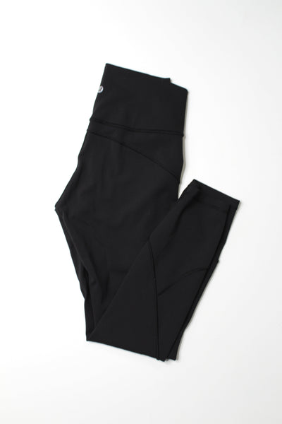 Lululemon black in movement tight, size 6 (25") *everlux (price reduced: was $58)