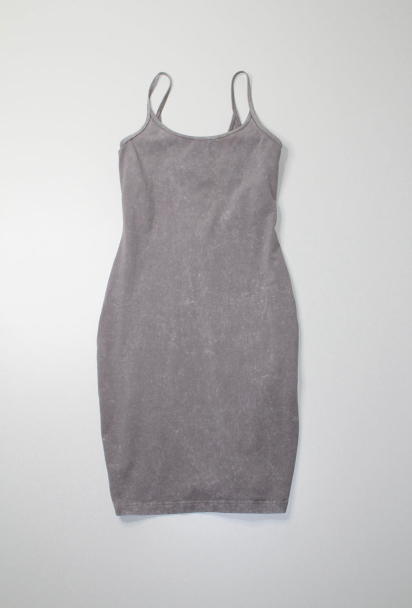 Lululemon washed half moon inner glow dress, size 4