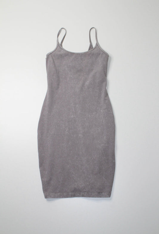 Lululemon washed half moon inner glow dress, size 4