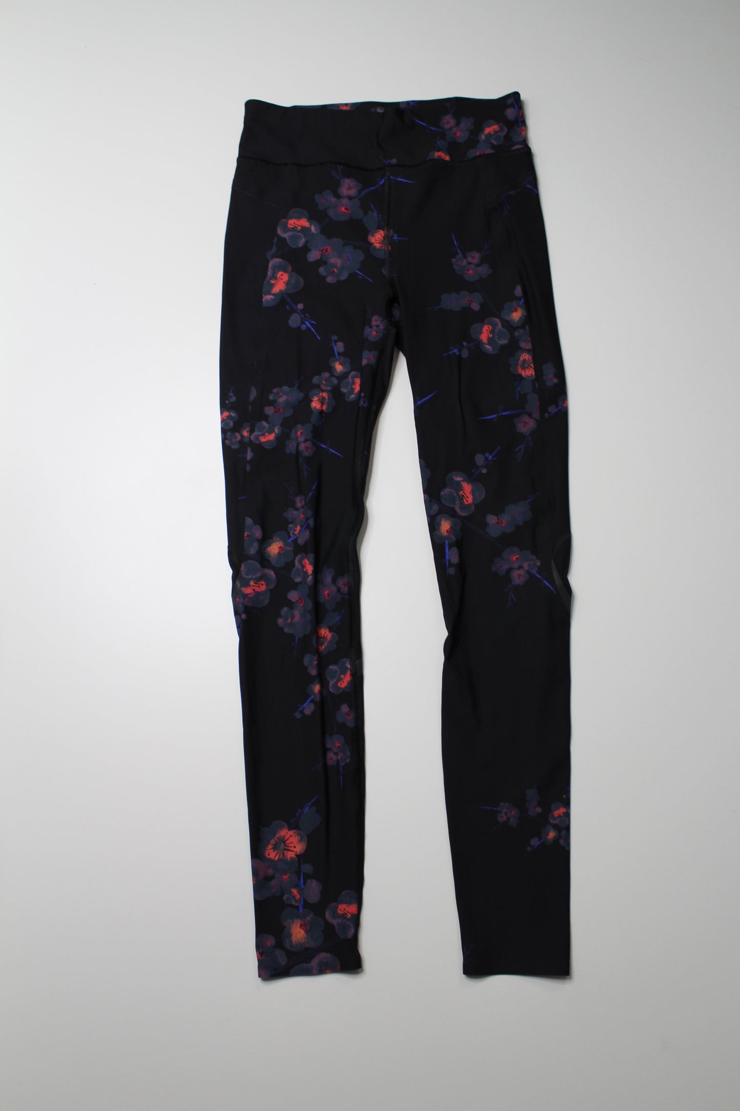 Sweaty Betty floral leggings, size small (price reduced: was $42)