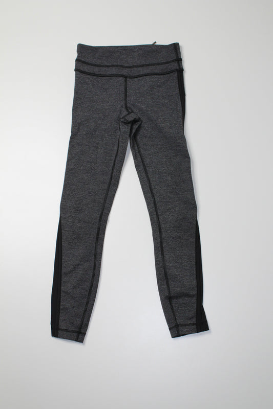 Lululemon grey black run crop, size 2 (24") (additional 50% off)