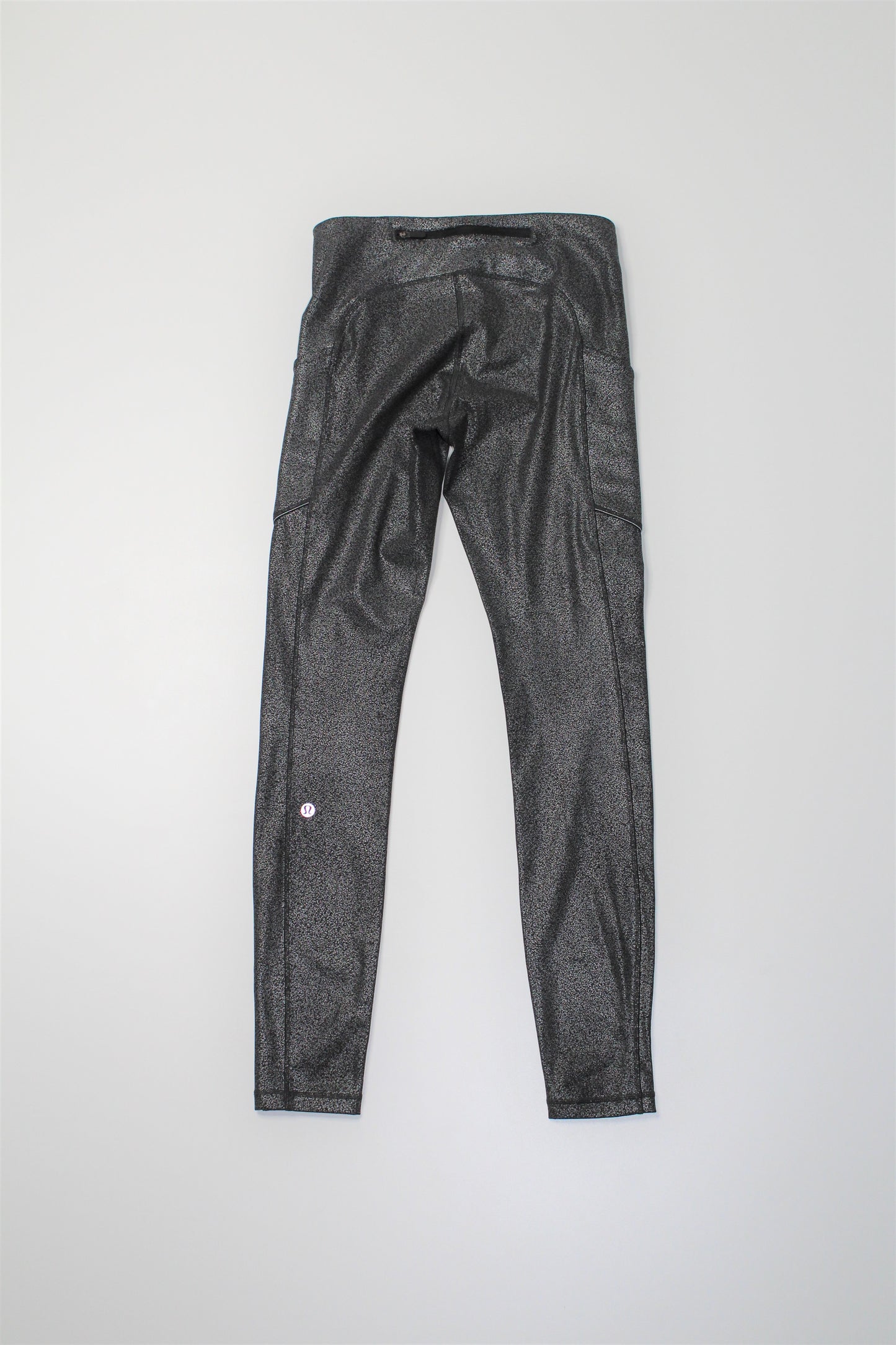 Lululemon luminosity foil black silver 'speed up' tight, size 4 (28")