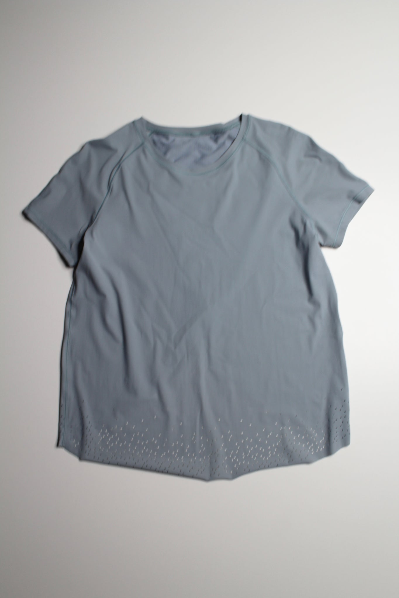 Lululemon light blue run open back short sleeve, size 4 (loose fit) (price reduced: was $30)