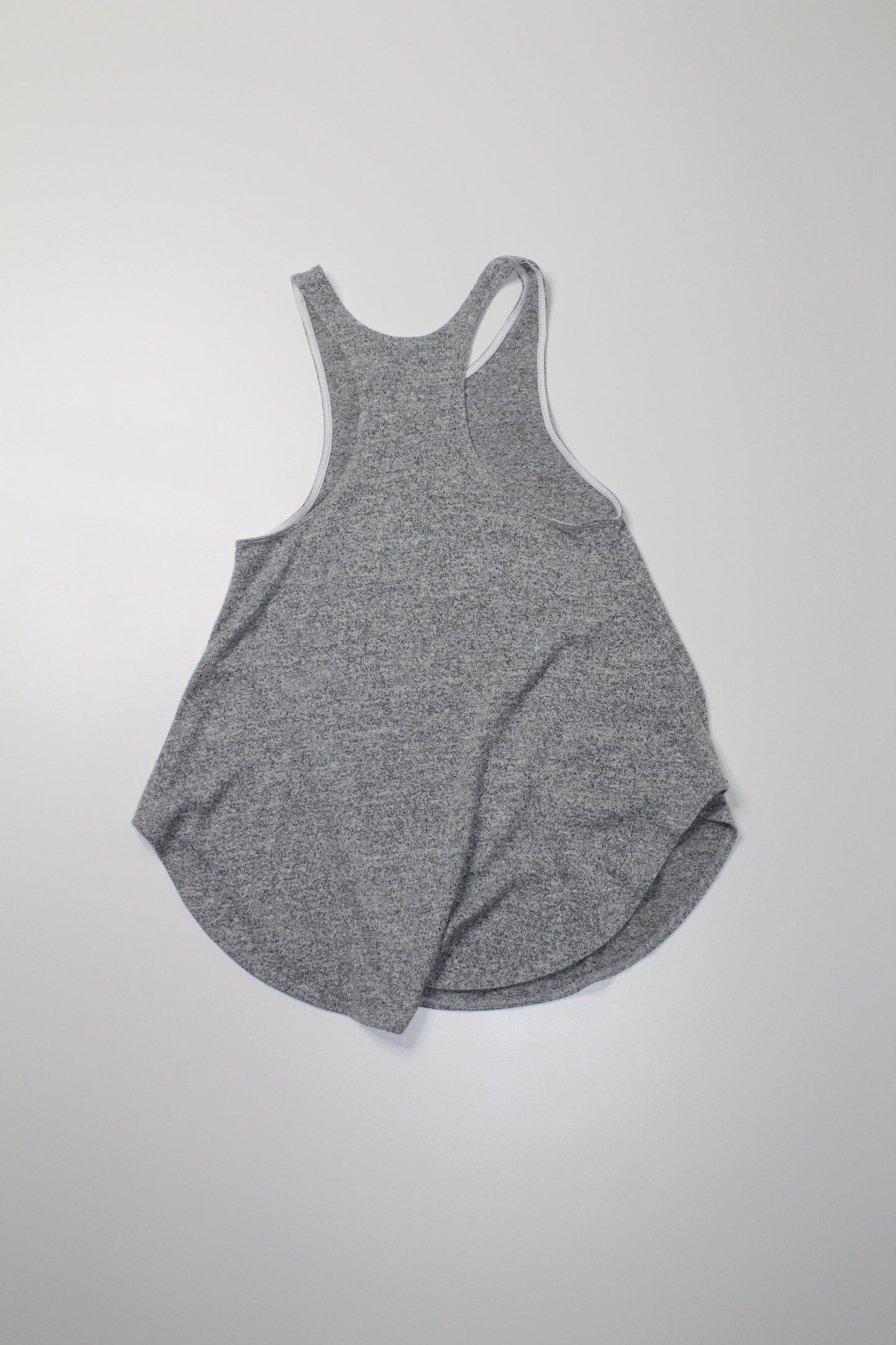 Aritzia wilfred free grey tank, size xxs (loose fit) (price reduced: was $18) similar to ornella style