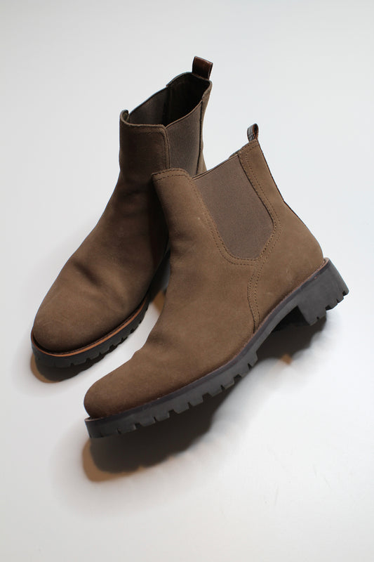 Sam Edelman lug sole chelsea boots, size 8 *new (price reduced: was $120)