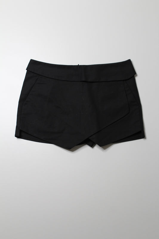 Aritzia talula black berklee skort, size 8 (price reduced: was $30) (additional 50% off)