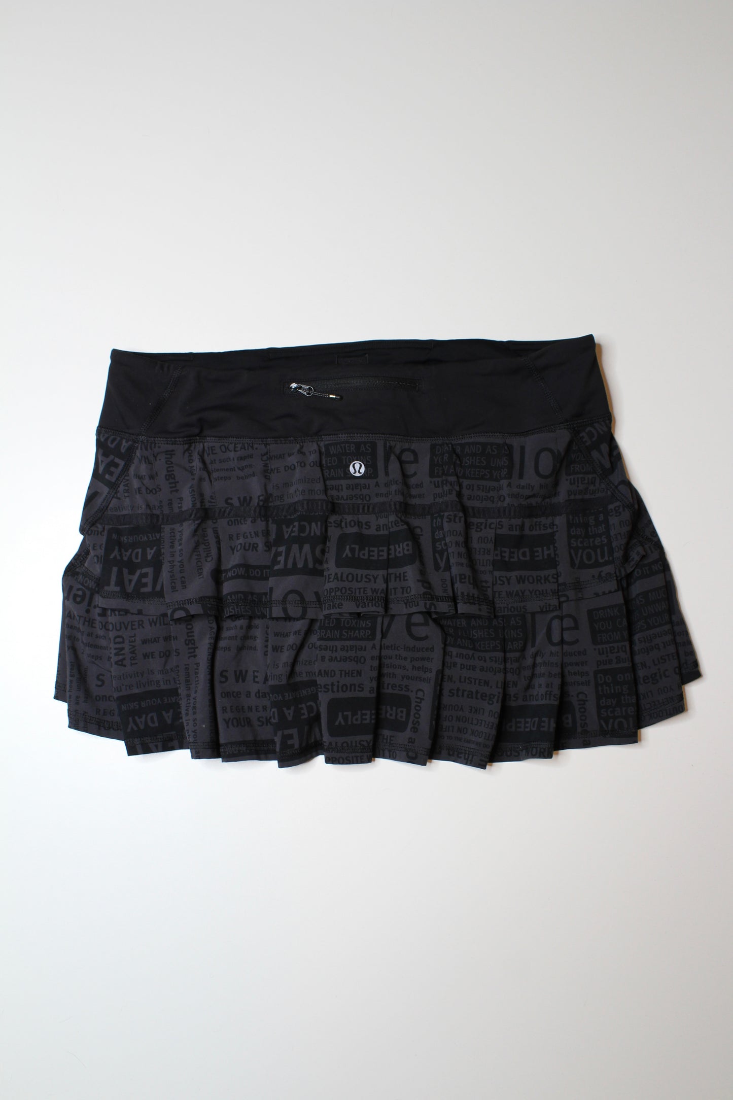 Lululemon classic manifesto deep coal black/black pace setter skirt, size 10 *regular