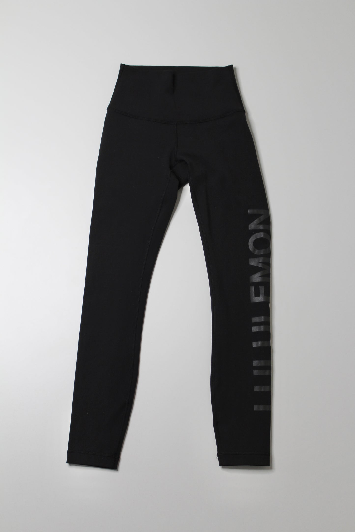 Lululemon black ‘wunder under’ leggings, size 2 (25”) *special edition (price reduced: was $58)