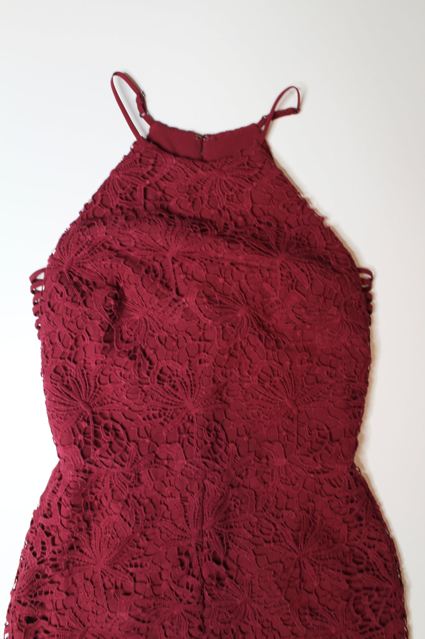 Adelyn Rae wine halter lace dress, size xs (additional 20% off)