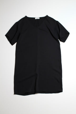 Aritzia babaton black v neck shift dress, size xxs (oversized fit) (price reduced: was $42) (additional 50% off)