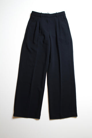 Aritzia black wilfred effortless wide leg pant, size 8 *regular length