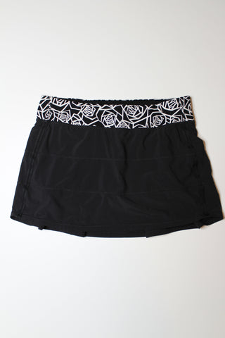 Lululemon black/posey black white pace rival skirt, size 10 *regular (price reduced: was $30)