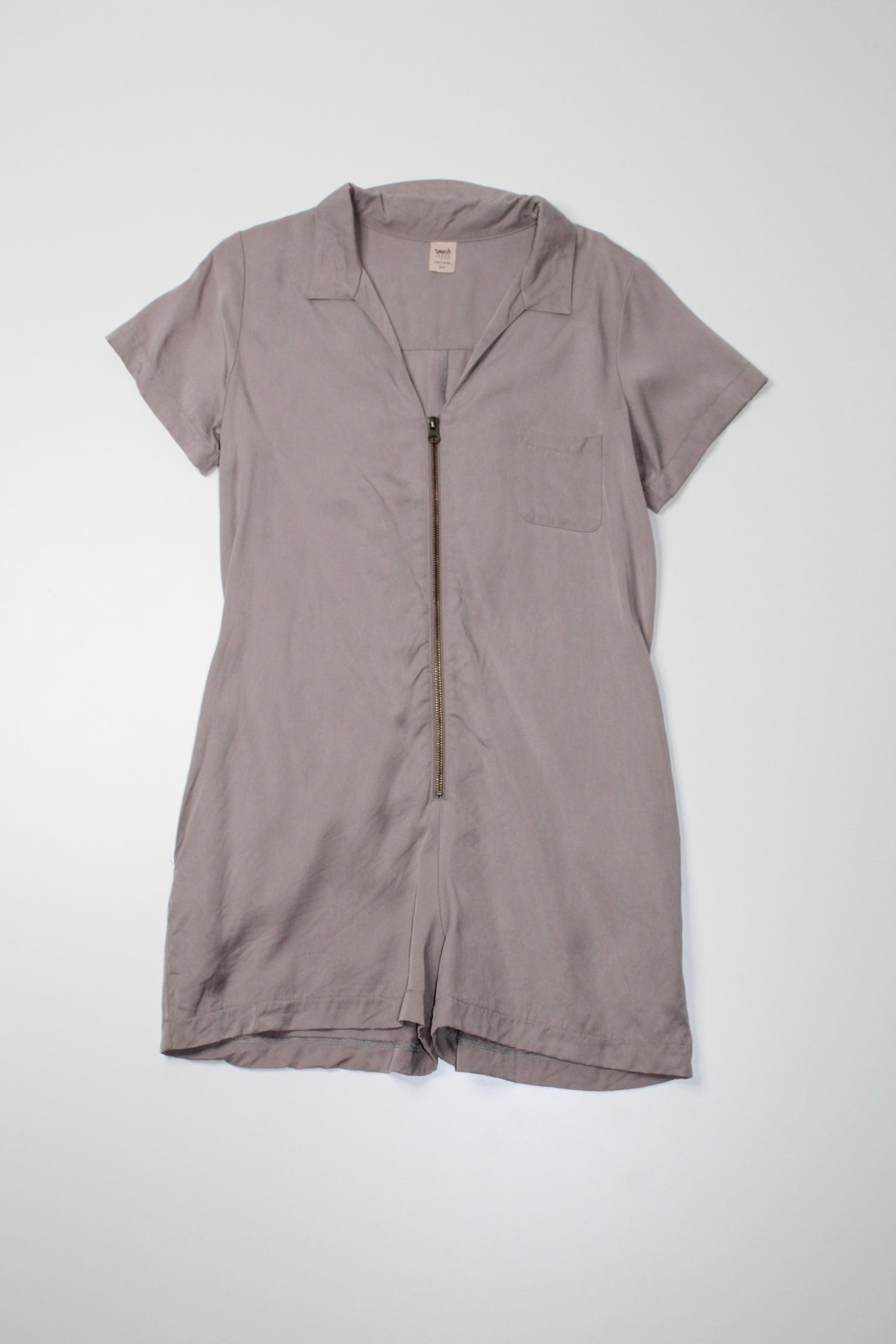 Smash + Tess barely blush ‘the shorty coveralls’ romper, size small (price reduced: was $40)