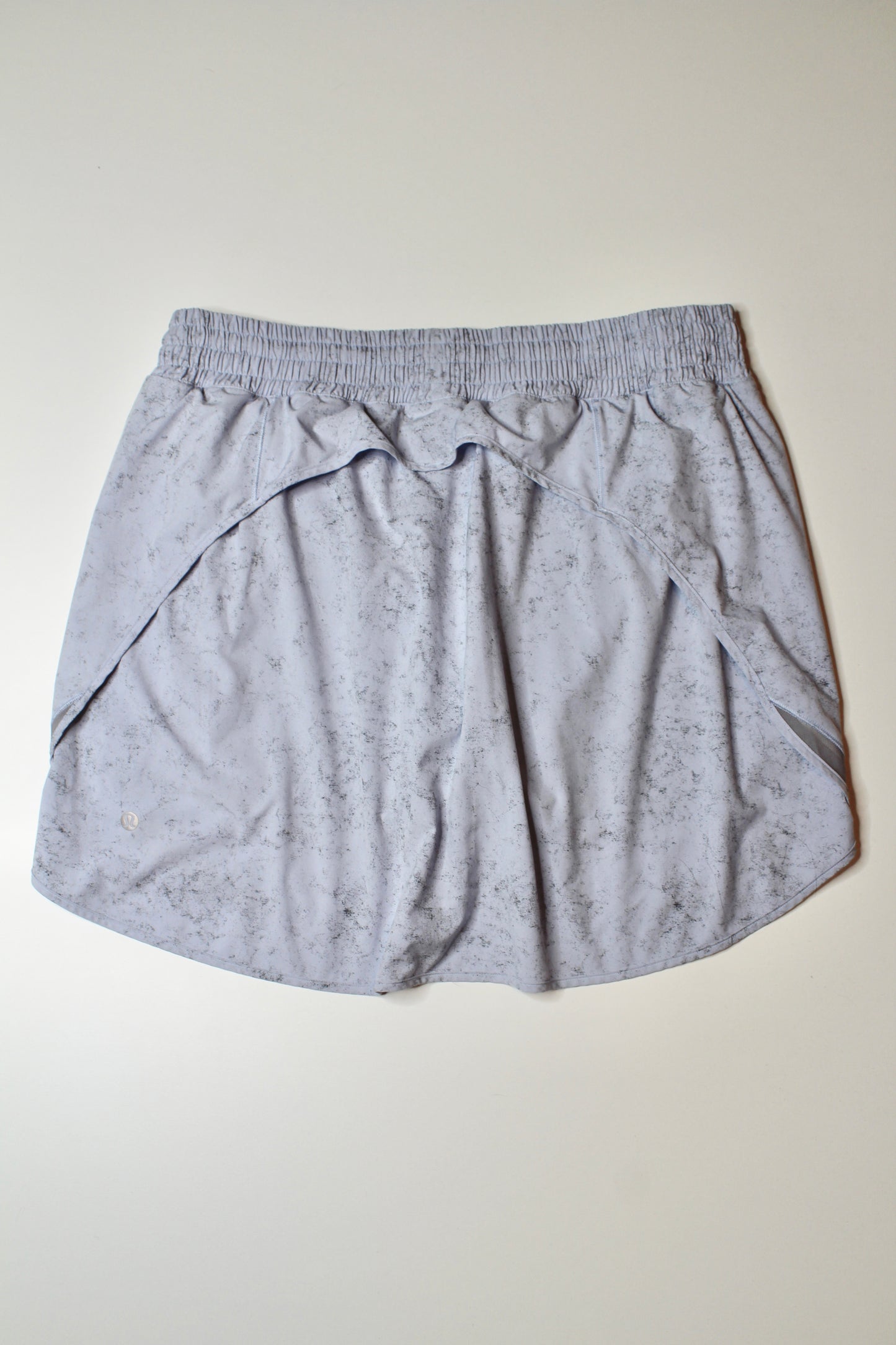 Lululemon gravel dust hotty hot skirt, size 14 *long