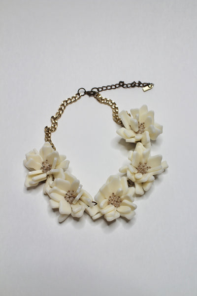 Olive + Piper chunky floral necklace