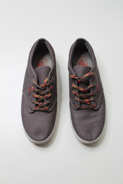 Vans Atwood lace up sneakers, size 8.5 (price reduced: was $30)