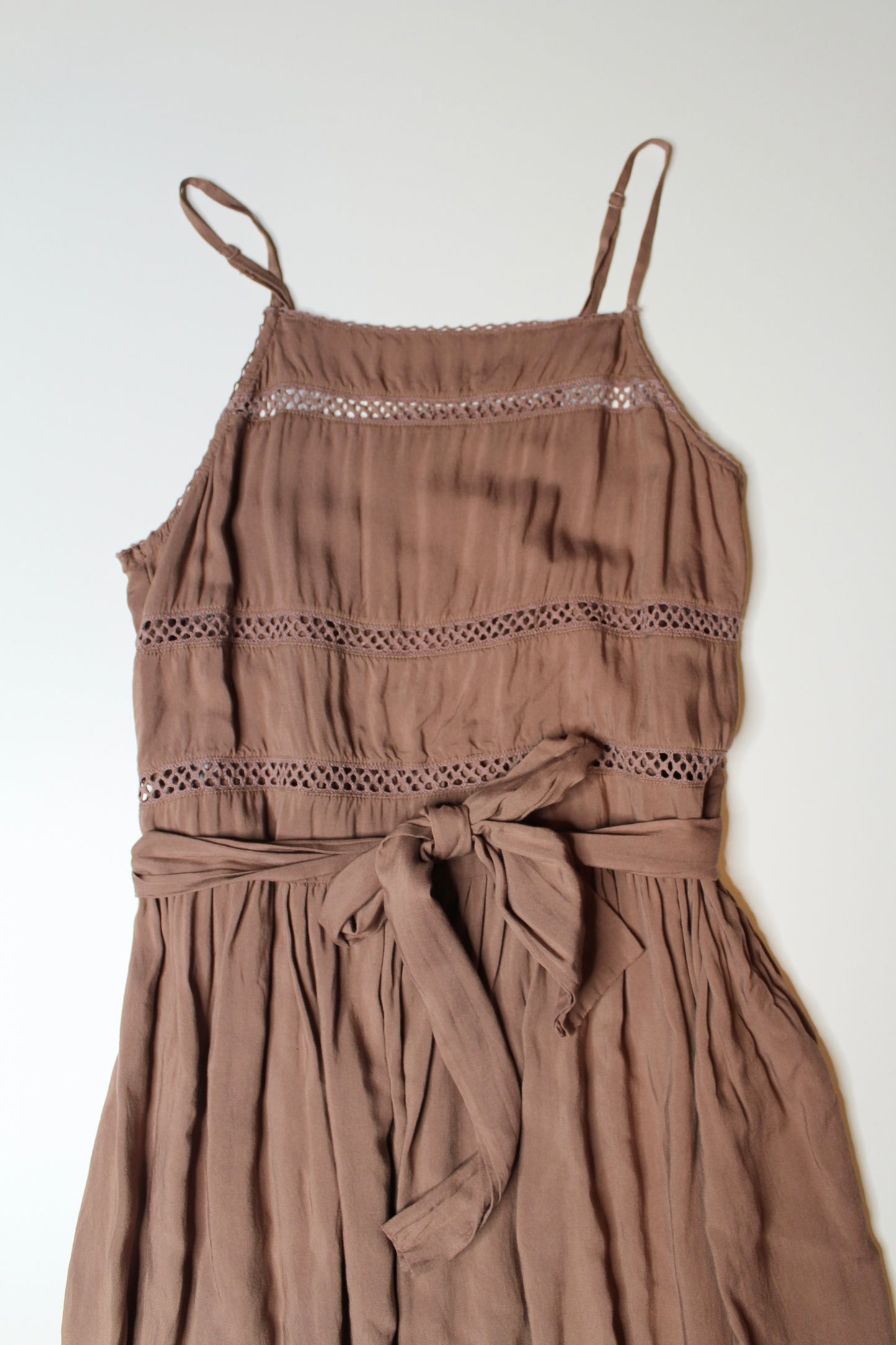 Aritzia wilfred fawn boho midi dress, size small