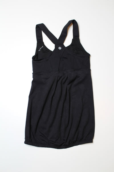 Lululemon black elastic bottom tank, size 4 (price reduced: was $18)